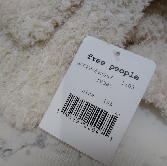 Free People Cloud Rib Oversize Scarf in Ivory - Picture 3 of 5